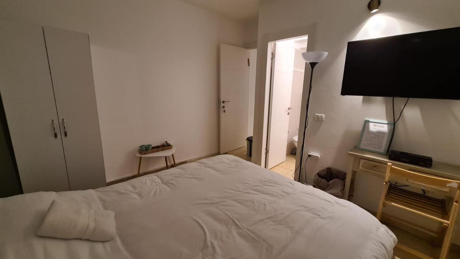Hotel Olives à Arad Chambre photo